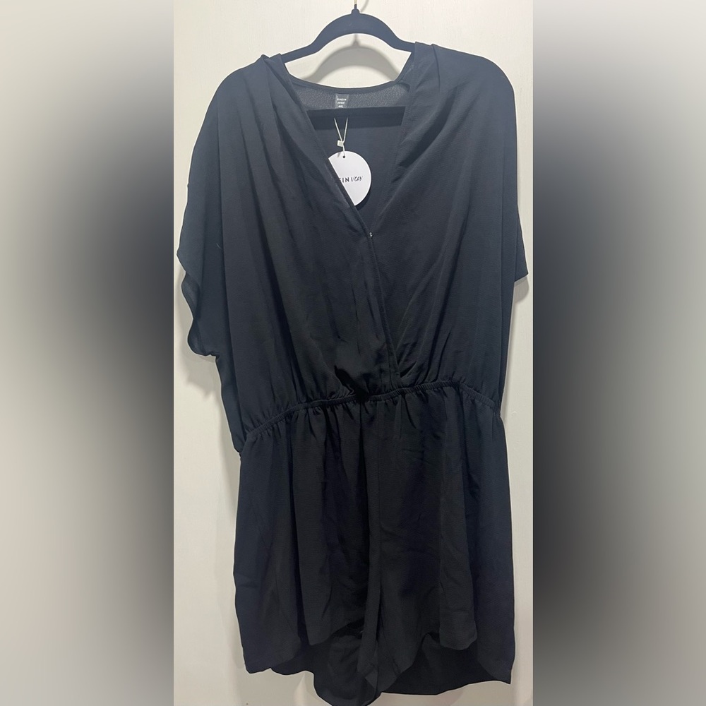 SHEIN Black V-Neck Romper